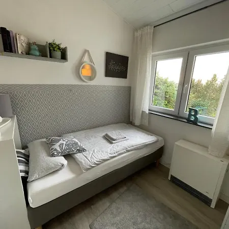 Holiday home Eifelhaeuschen Am *