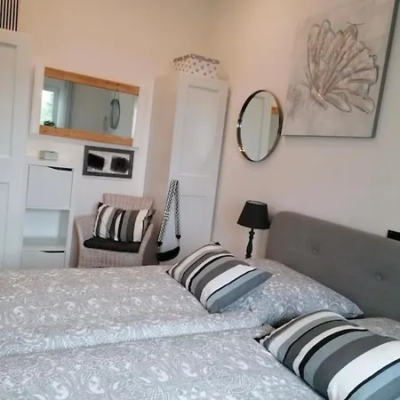 Eifelhaeuschen Am בית נופש *